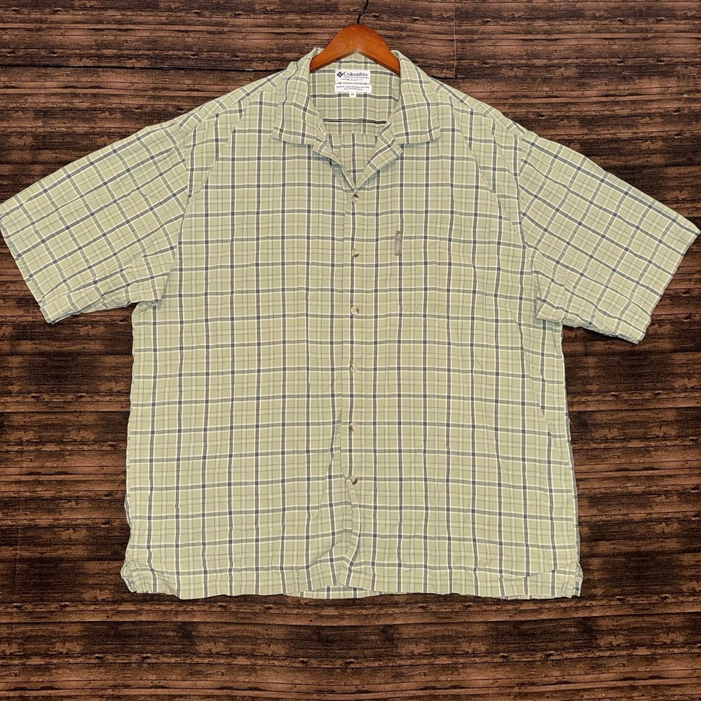 Columbia Shirt Mens XXL Green Plaid Button Down Short Sleeve Pocket Cotton Logo
